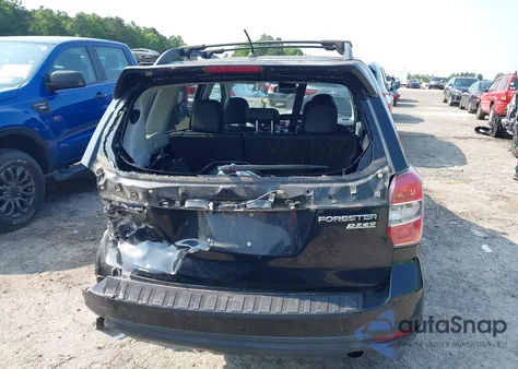 2015 Subaru Forester 2.5I Limited z USA, uszkodzony, nr VIN JF2SJAHC8FH555977